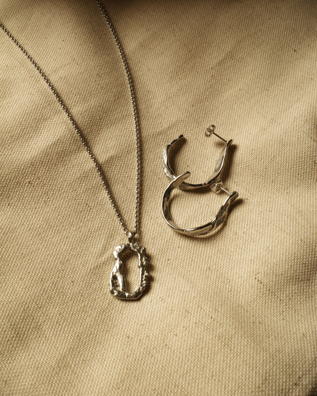 ART DE VIVRE NECKLACE - FRAGMENT STUDIO