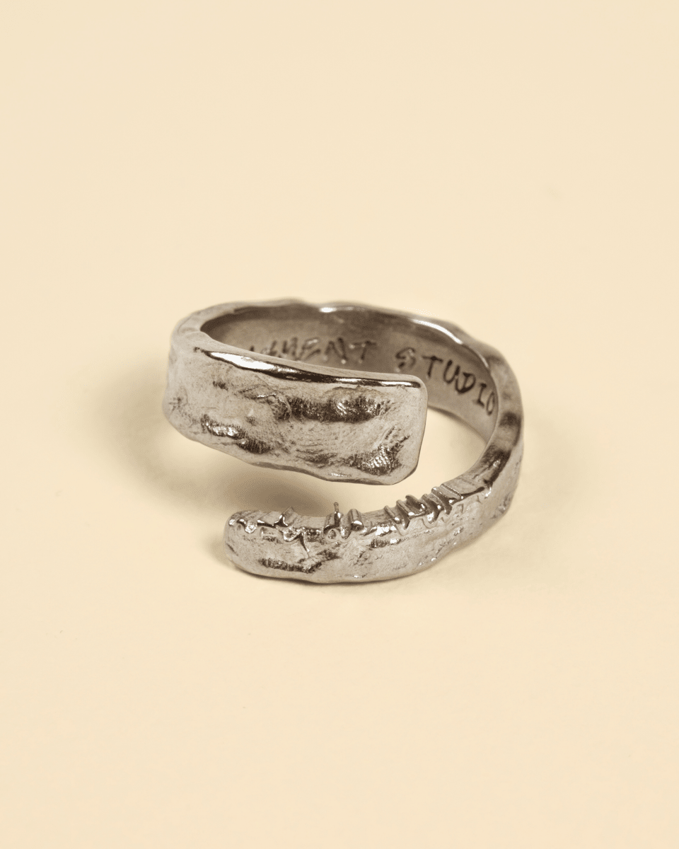 ART DE VIVRE RING - FRAGMENT STUDIO