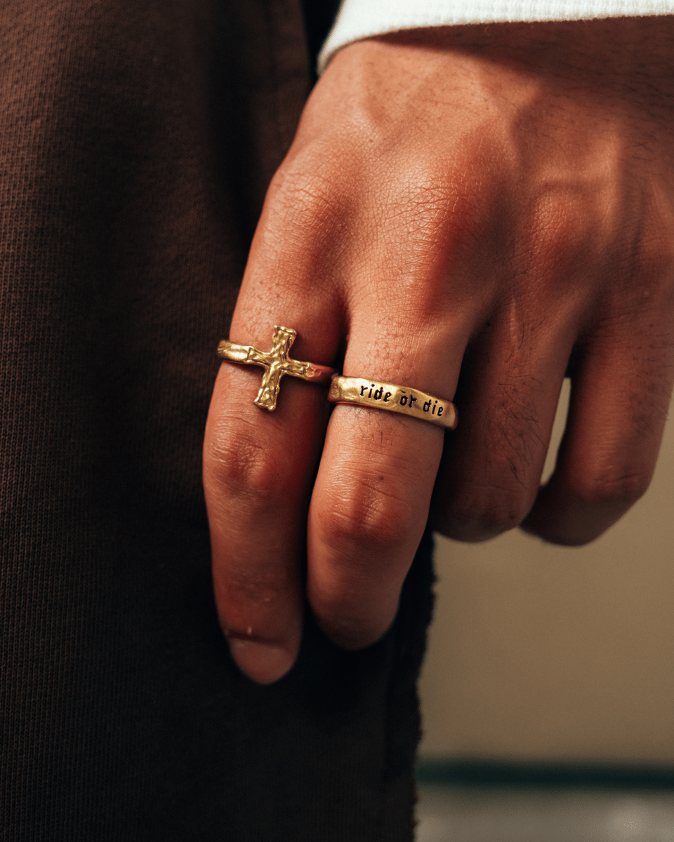 Gold Ring – Cross – Hammered Cross – Fragment Studio