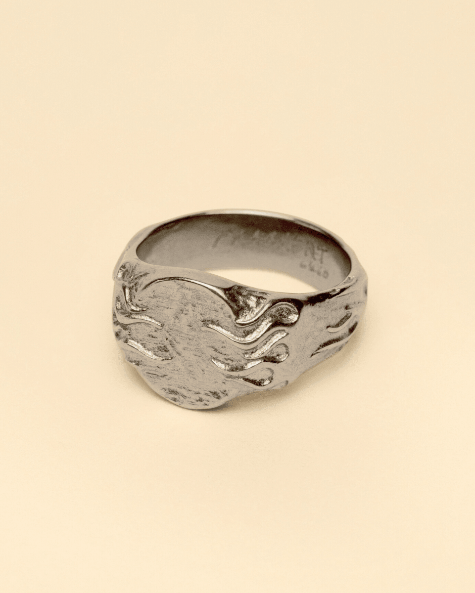 FLAME SIGNET RING - FRAGMENT STUDIO