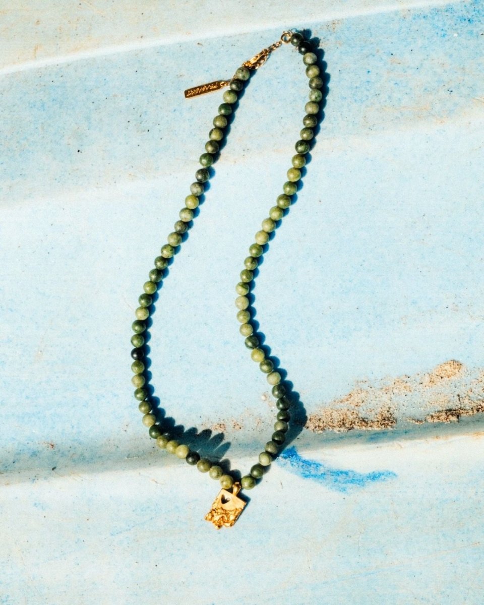 Collier de Perles Or – Heartless Riviera – Pierres Kaki – Fragment Studio