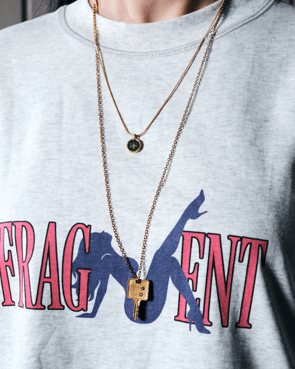 Gold Necklace – Key – Key Pendant with Crystals – Fragment Studio