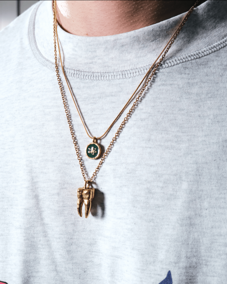 Gold Necklace – Lost Petal – Khaki Flower Medallion – Fragment Studio