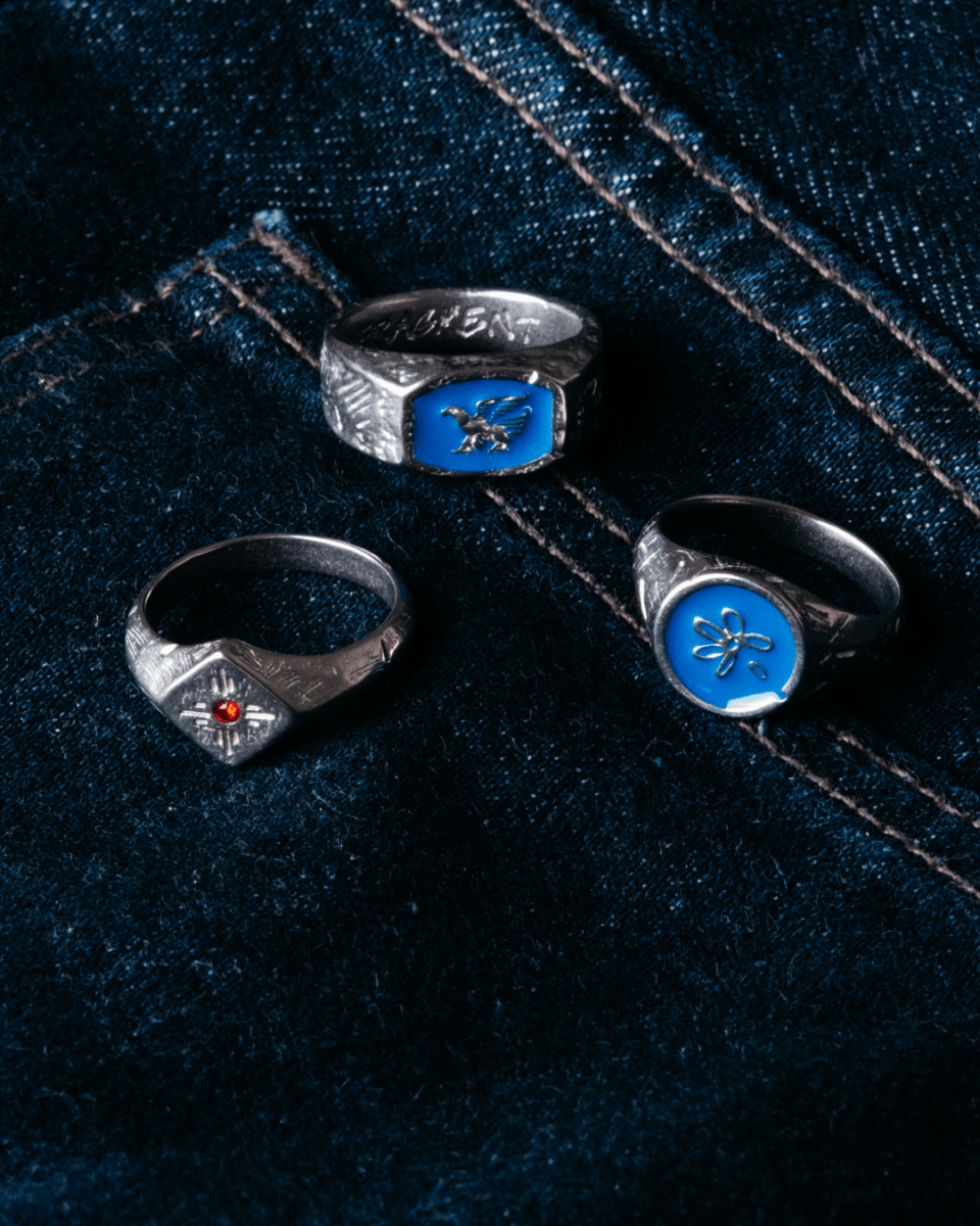 LOST PETAL RING - BLUE - FRAGMENT STUDIO
