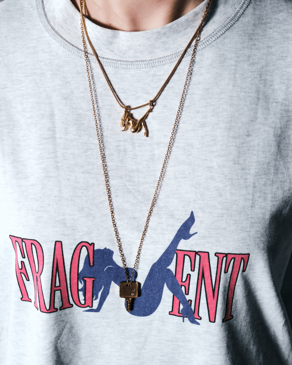 Gold Necklace – Pin-Up – Silhouette Pendant – Fragment Studio