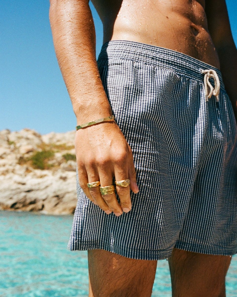 Gold Ring – Tide – Wavy Band – Fragment Studio