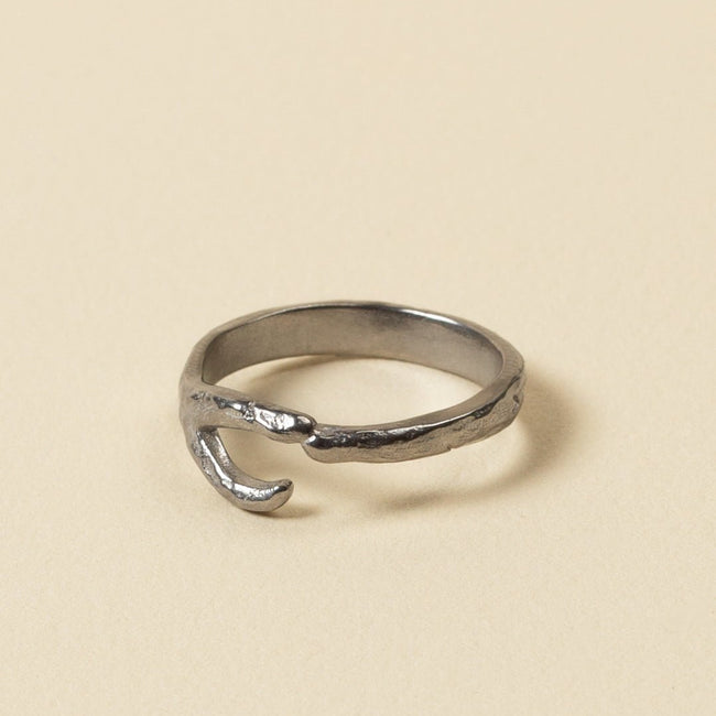 Wire Ring - FRAGMENT STUDIO