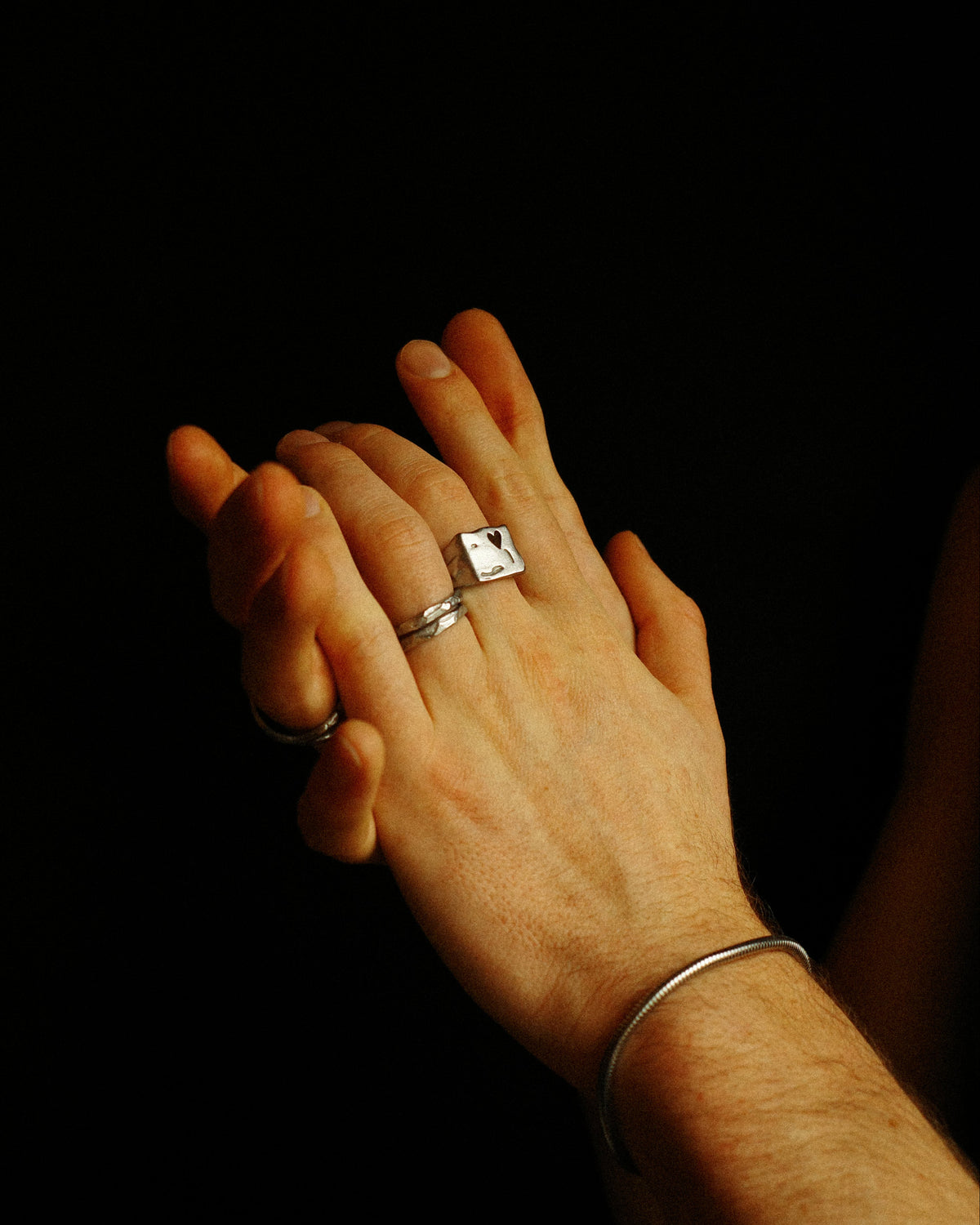 HEARTLESS RING