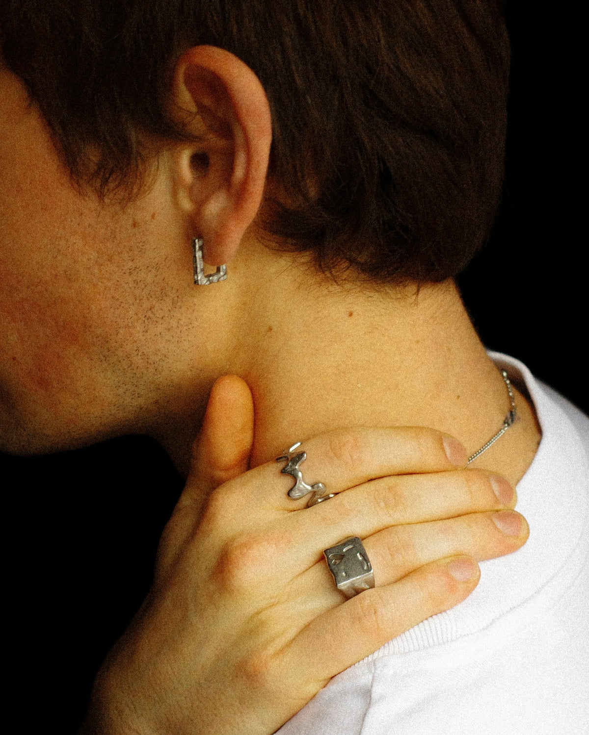 FRAME EARRING