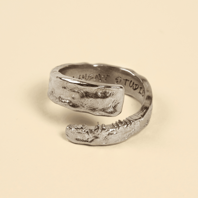 ART DE VIVRE RING - FRAGMENT STUDIO