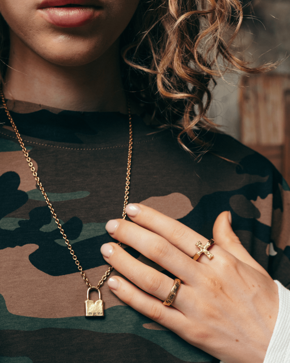 CROSS RING [GOLD] - FRAGMENT STUDIO