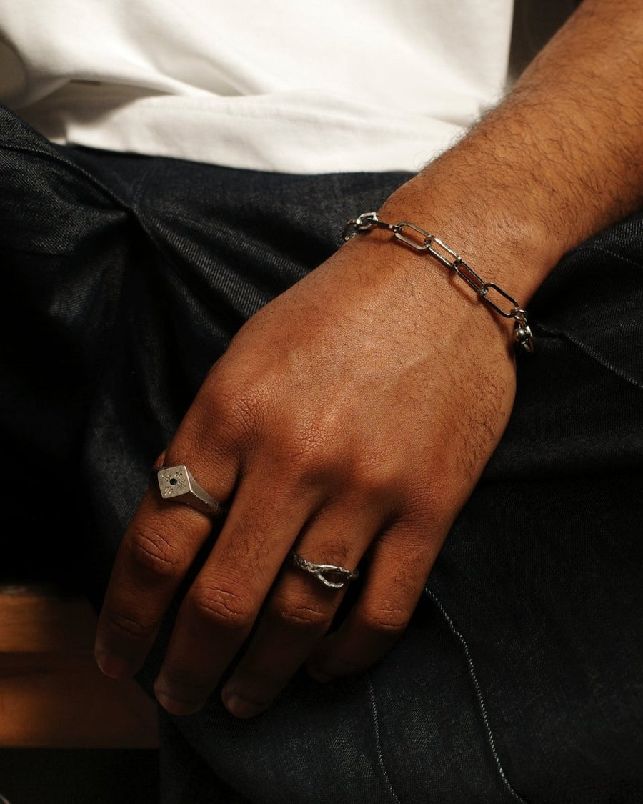 WIRE RING – FRAGMENT STUDIO