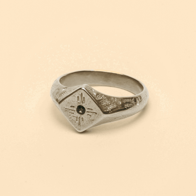 GREEN RAY RING - FRAGMENT STUDIO