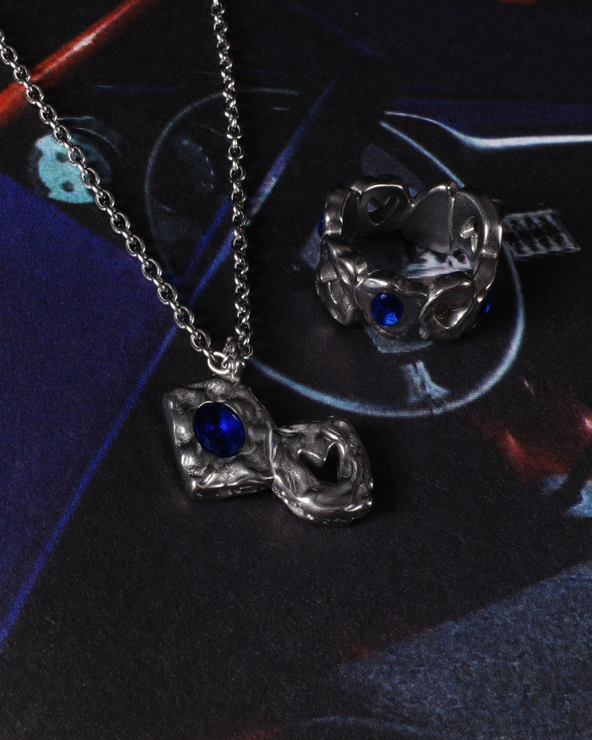 Collier Argent – Heartless – Pendentif Pierres Bleues – Fragment Studio