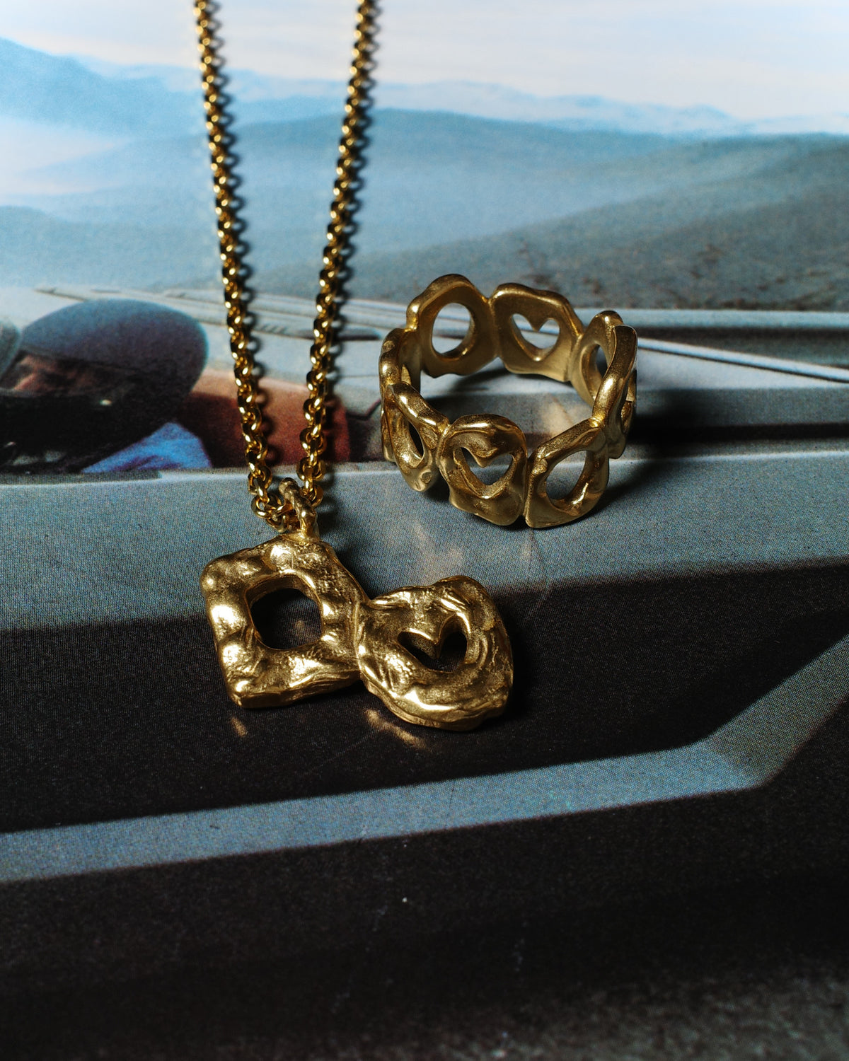 HEARTLESS PENDANT [GOLD] - NAKED - FRAGMENT STUDIO
