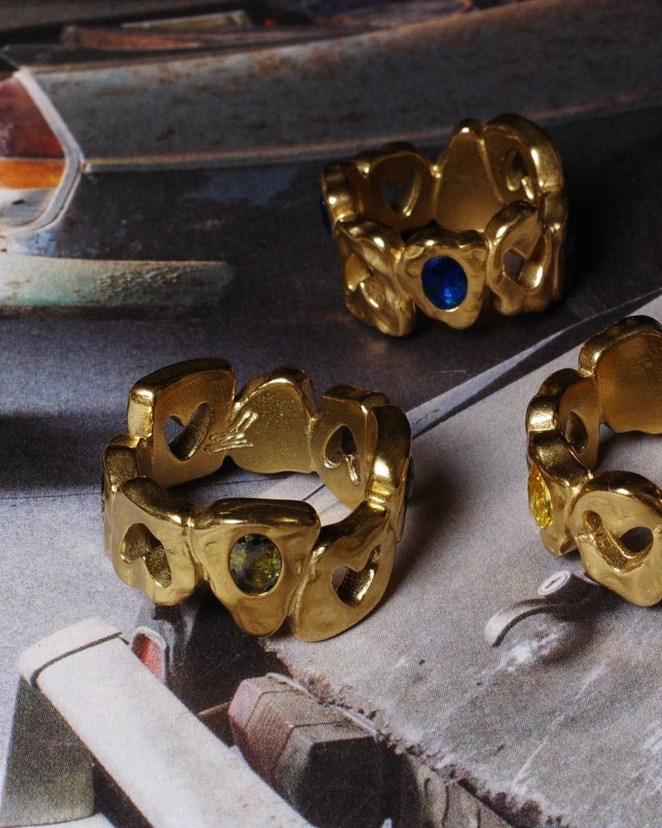 HEARTLESS RING [GOLD] - GREEN PERIDOT - FRAGMENT STUDIO
