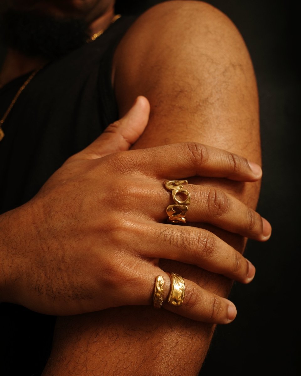 HEARTLESS RING [GOLD] - NAKED - FRAGMENT STUDIO