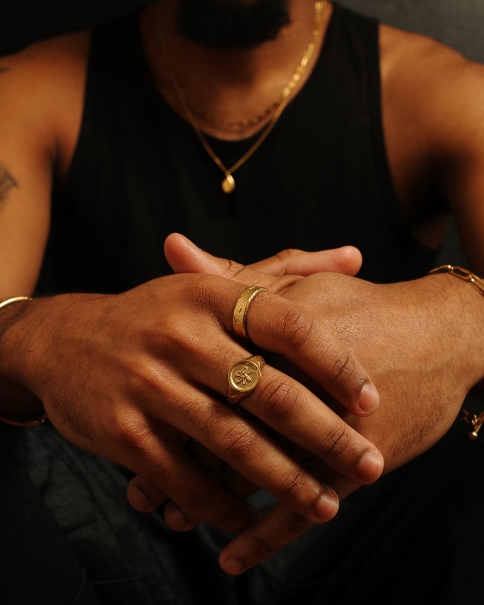 LOST PETAL RING [GOLD] - FRAGMENT STUDIO