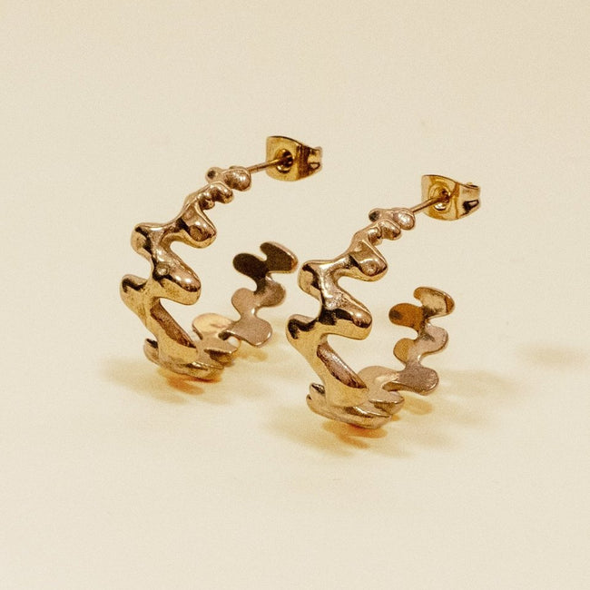 MAGMA EARRING [GOLD] - FRAGMENT STUDIO