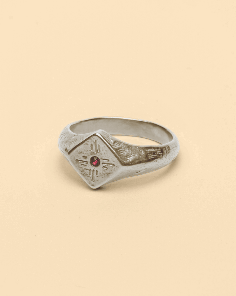 RED RAY RING - FRAGMENT STUDIO