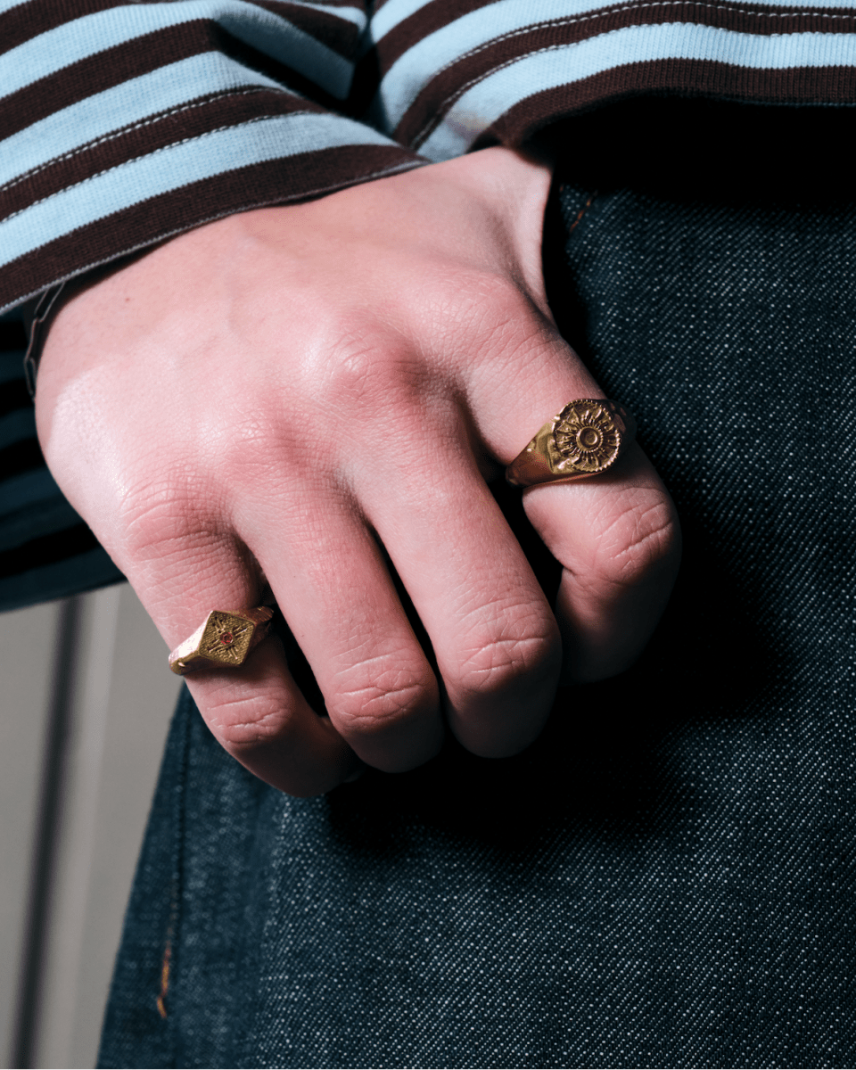 RED RAY RING [GOLD] - FRAGMENT STUDIO