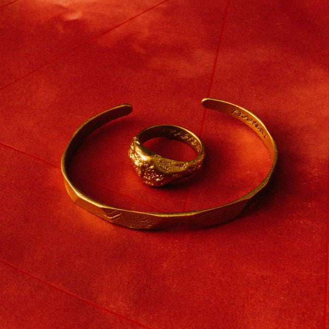 Riviera Cuff Bracelet [Gold] - FRAGMENT STUDIO