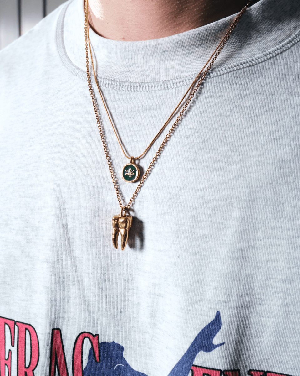 TOOTH NECKLACE [GOLD] - FRAGMENT STUDIO
