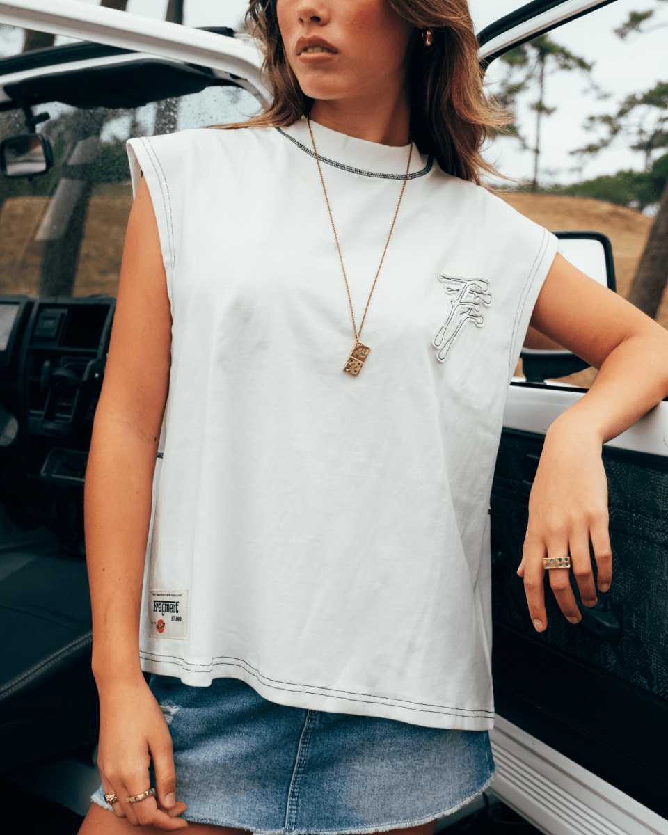 WHITE CONTRAST SLEEVELESS TEE - FRAGMENT STUDIO