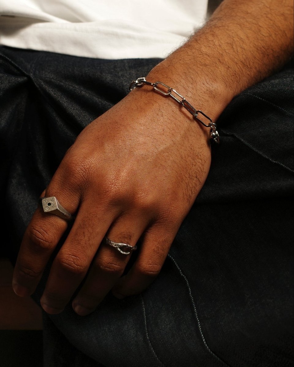 Wire Ring - FRAGMENT STUDIO