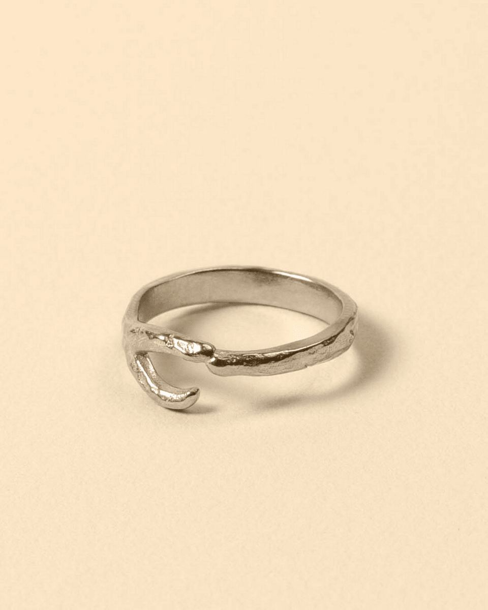 WIRE RING - FRAGMENT STUDIO