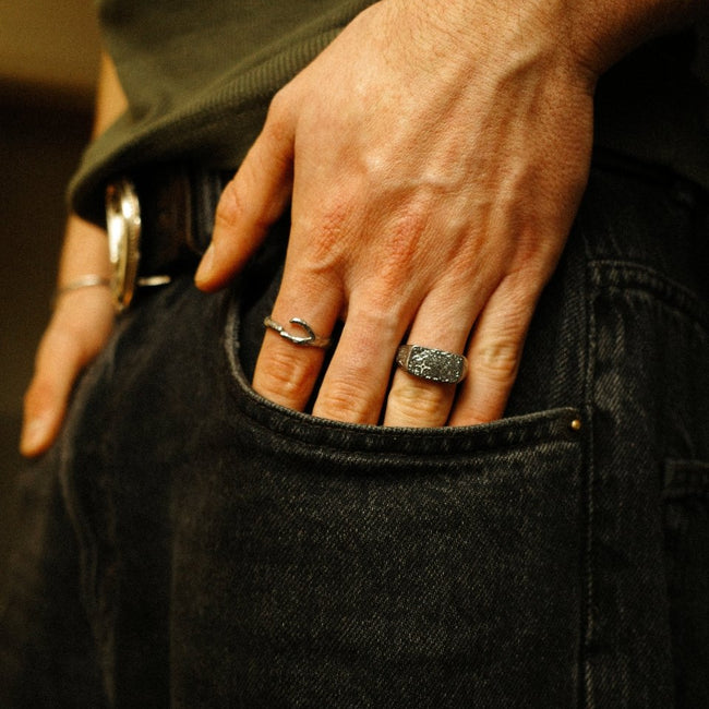 Wire Ring - FRAGMENT STUDIO