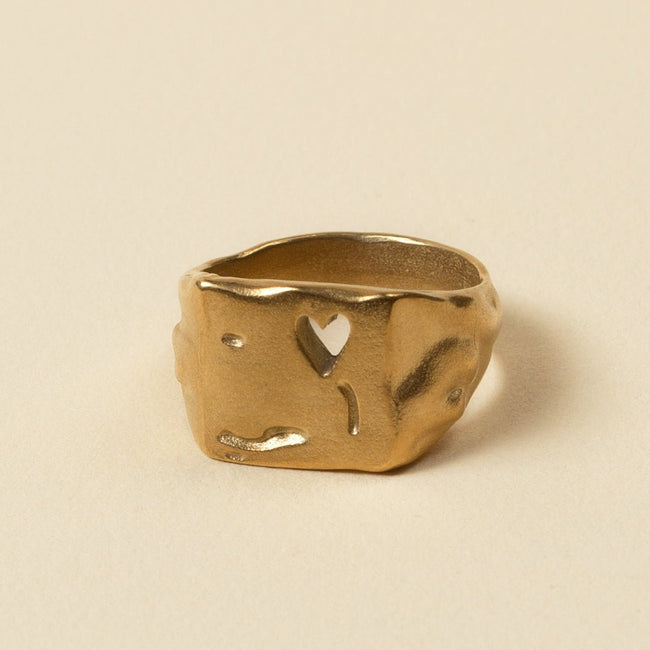 Heartless Ring [Gold] - FRAGMENT STUDIO