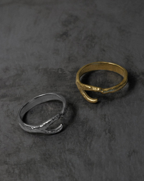 Wire Ring [Gold] - FRAGMENT STUDIO